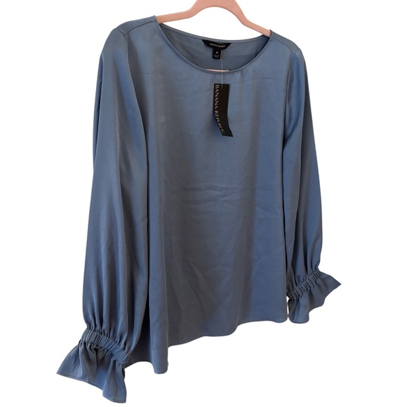 NWT Banana Republic Blue Ruffle Cuff Long Sleeve Blouse Size M - Picture 5 of 11
